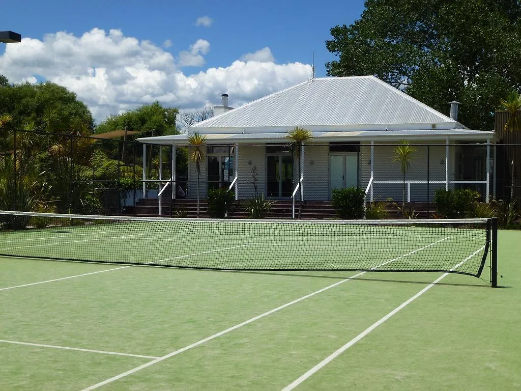 Ramada Resort By Wyndham Rotorua Marama